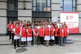 惠民义诊进社区，党员服务暖民心