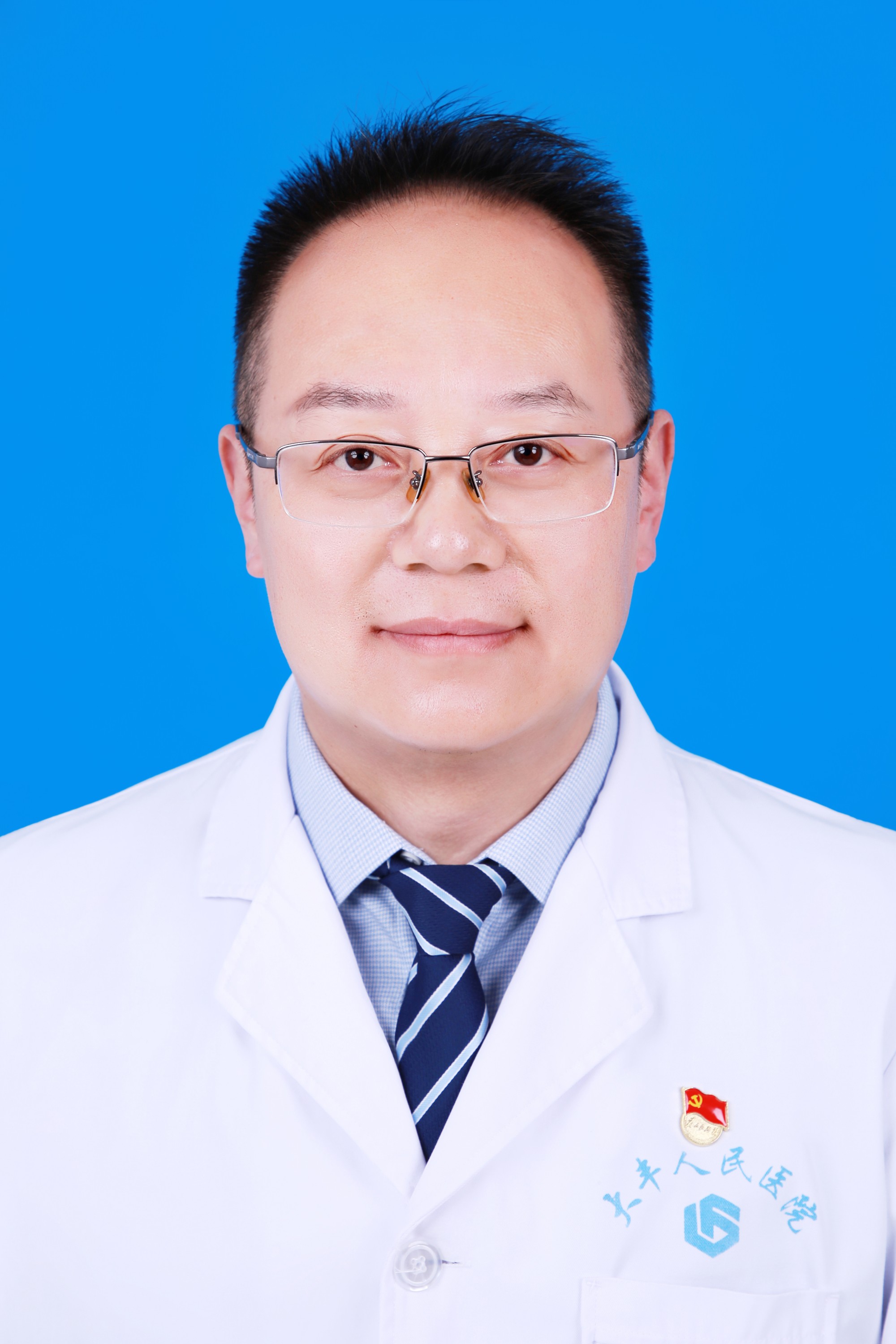 副主任医师 李庆春