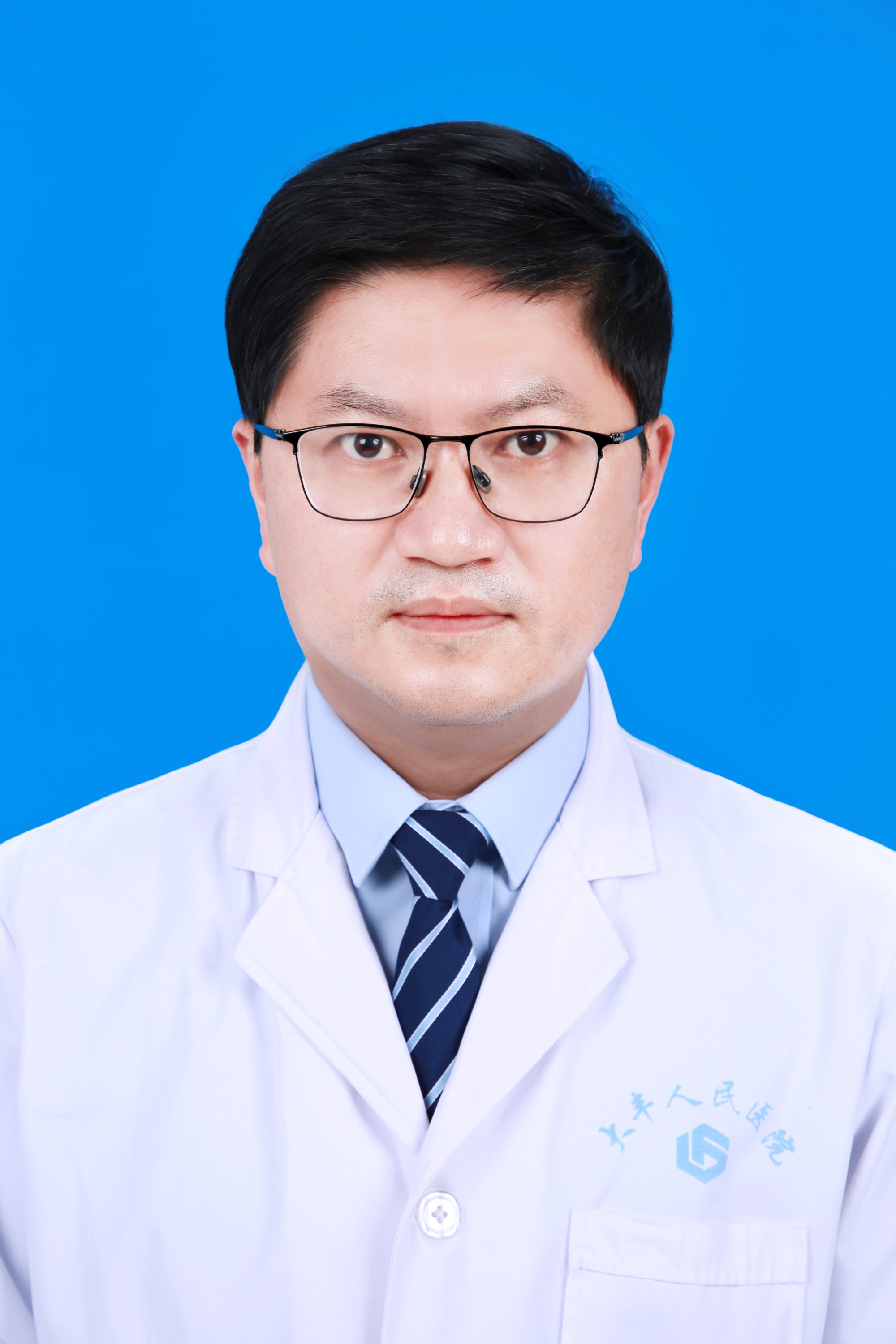 主任医师 莫均均