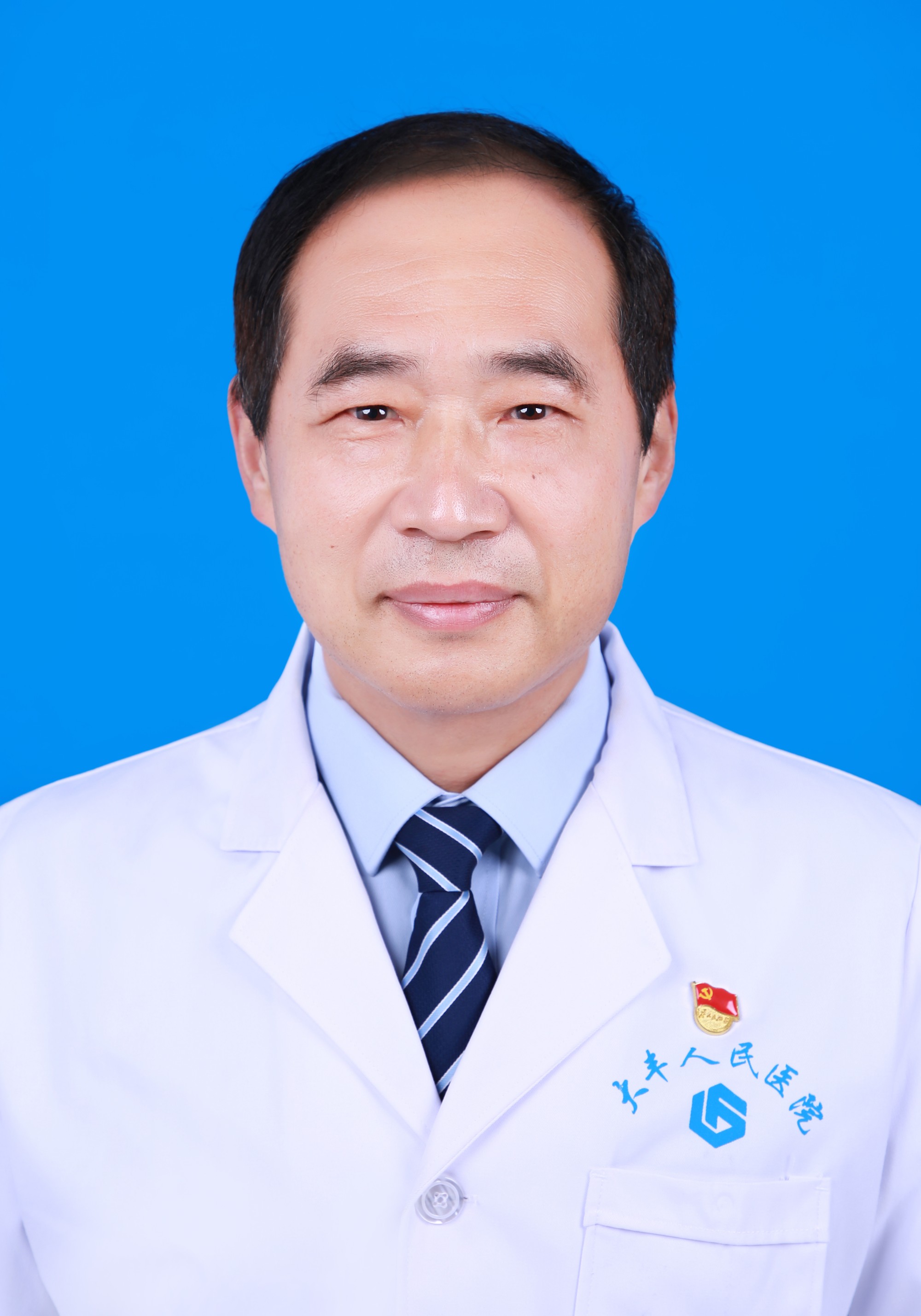 主任医师  陈俊